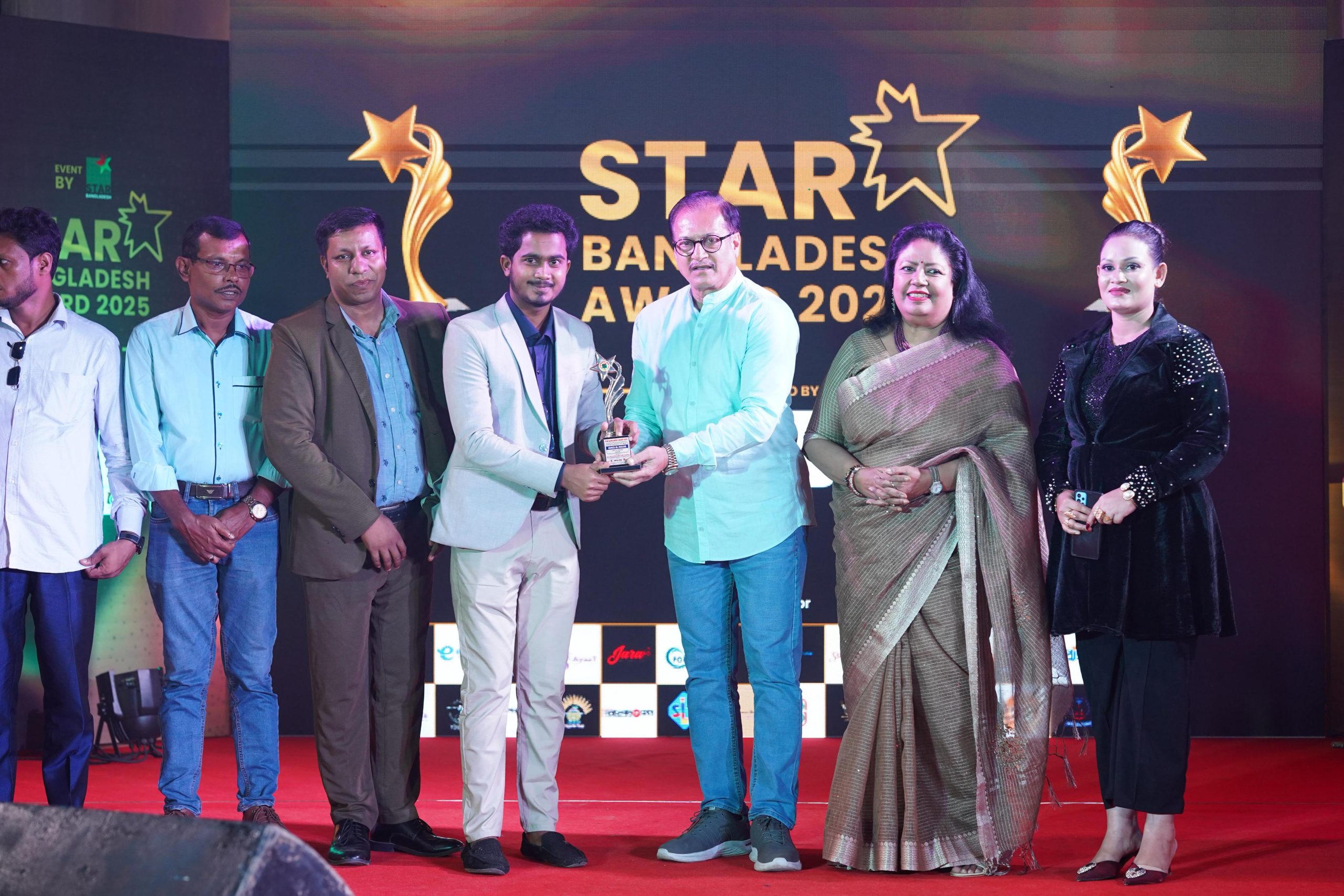 তরুণদের সাইবার সুরক্ষায় জাতীয় স্বীকৃতি পেলেন জাহেদ আল-হাসান